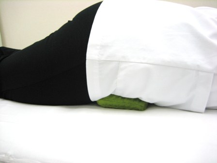 背中楽ちんまくらの使い方